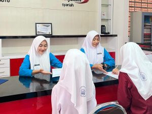 Contoh Proses Pembukaan Rekening Giro oleh Customer Service Bank